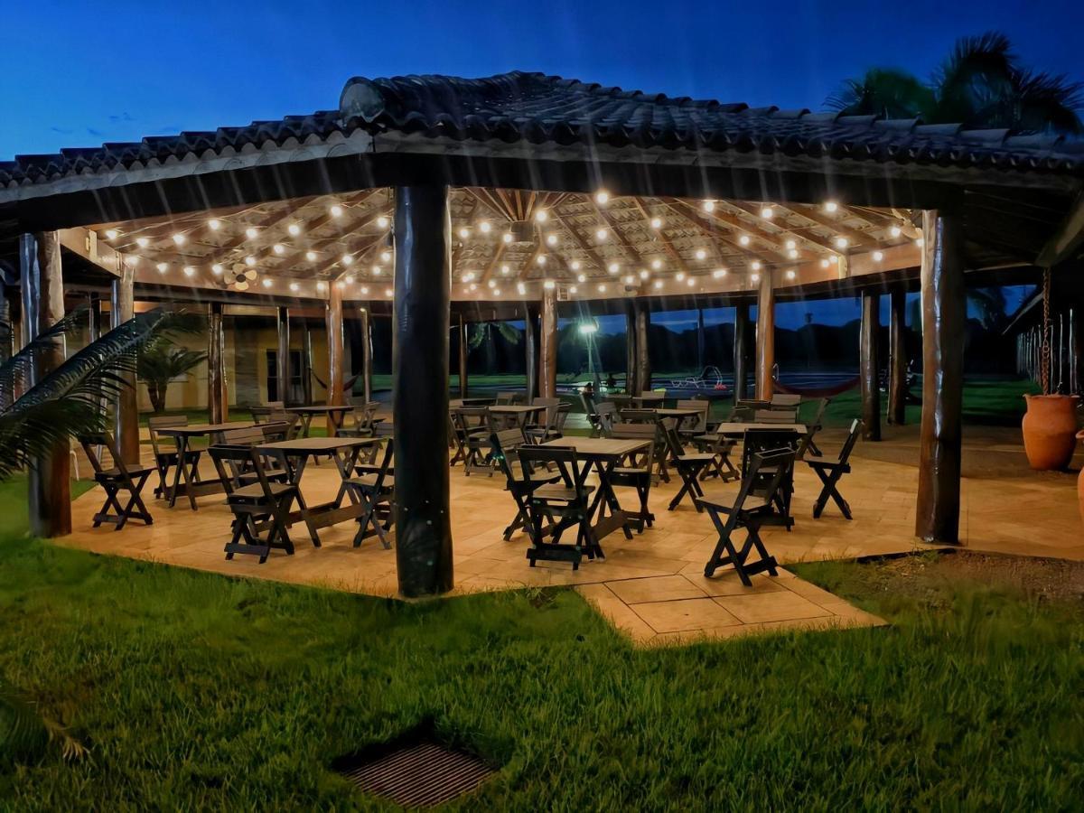 Pousada Haras Santa Rita Poconé エクステリア 写真
